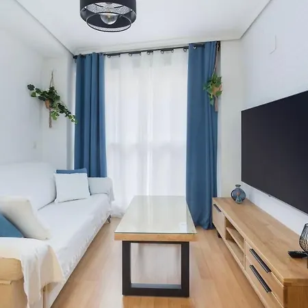 Mestre Centro * Dénia